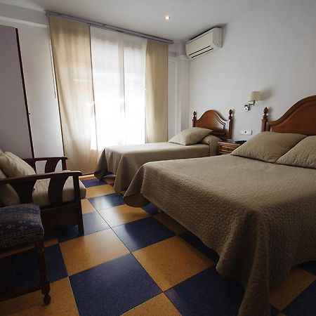 Hostal Restaurante La Trucha Benavente Eksteriør billede